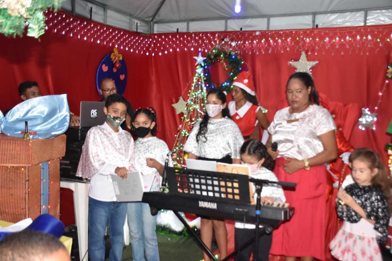 Camacã: Prefeitura inaugura a Vila Natal e encanta a população, principalmente as crianças